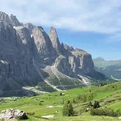 Video view of the panoramic views at the start of our hike
