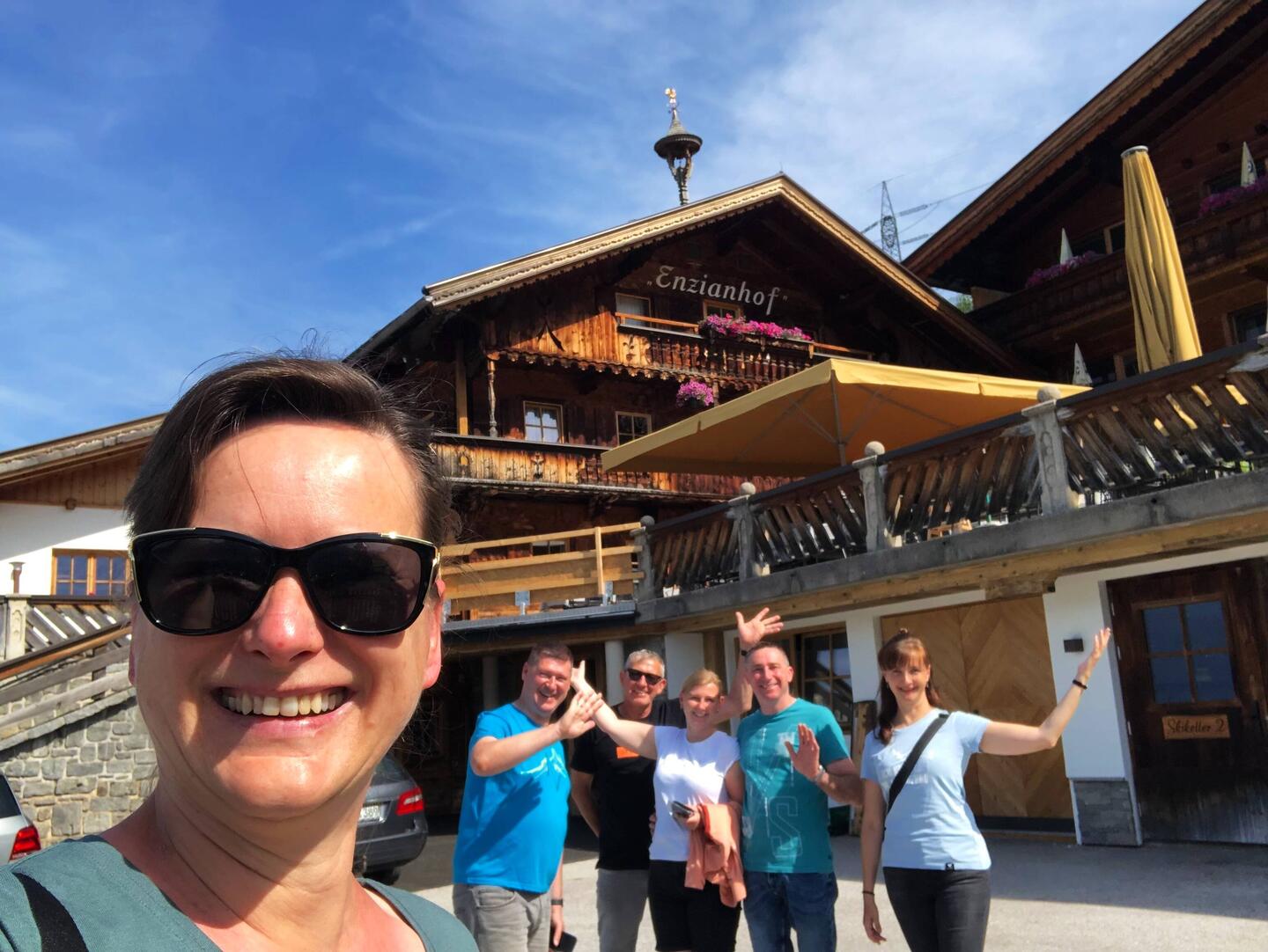 Abschied vom Enzianhof