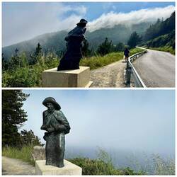 Denkmal einer Pilgerin auf dem Weg zum Leuchtturm