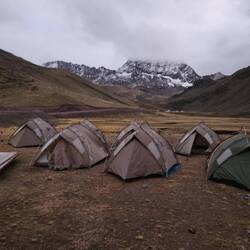 Zeltlager am Regenbogenberg