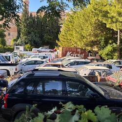 Von der Polizei beschlagnahmte Autos, die wohl nie mehr abgeholt werden