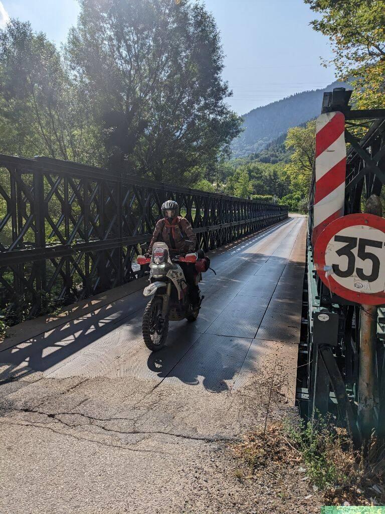 Auch auf der Straße gibt's tolle Brücken....