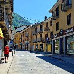 Ik lunch samen met Edwin, een Australische medestapper.