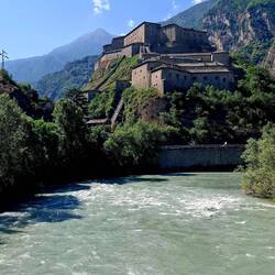 Een zeer strategische plek in deze vallei.