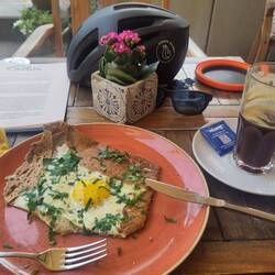 Galletes in Cados Café😋