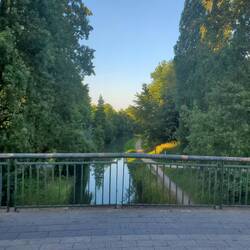 Canal sous petit pont