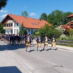 Dann kommen sie endlich, die Schützen.