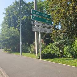 La maison n'est vraiment pas loin