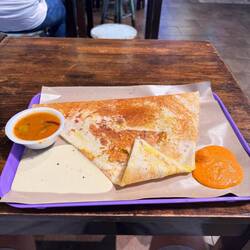 Einer unserer Lieblingsgerichte aus Sri Lanka. Masala Dosa.