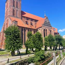 Die gotische Kirche St.Nikolai ist riesig!