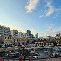 Spinola Bay