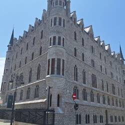Cool looking building!
