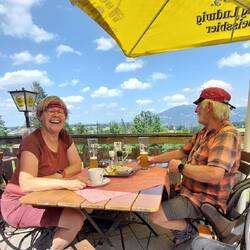 ....hier gibt's Fotografen....