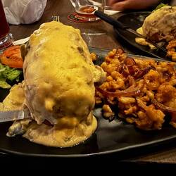 Das ist das Ergebnis wenn Deutsche in Südafrika etwas bestellen was auf einer deutschen Karte steht.