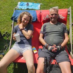 Bittermilch-Pause auf der Alm