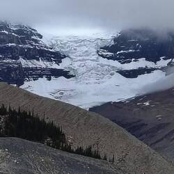 ... und weiterem Gletscher rechts daneben