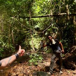 Notre guide très sympathique arpente la forêt depuis 20 ans pour y guider les touristes