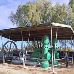 2 cylinder compound Steam pumping engine - this is how it use to be done! All electric now