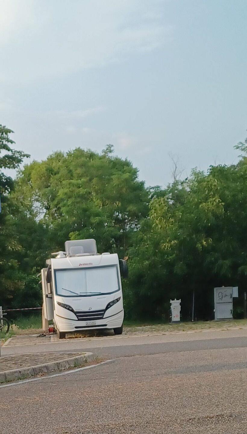 Hoch oben über Cormos