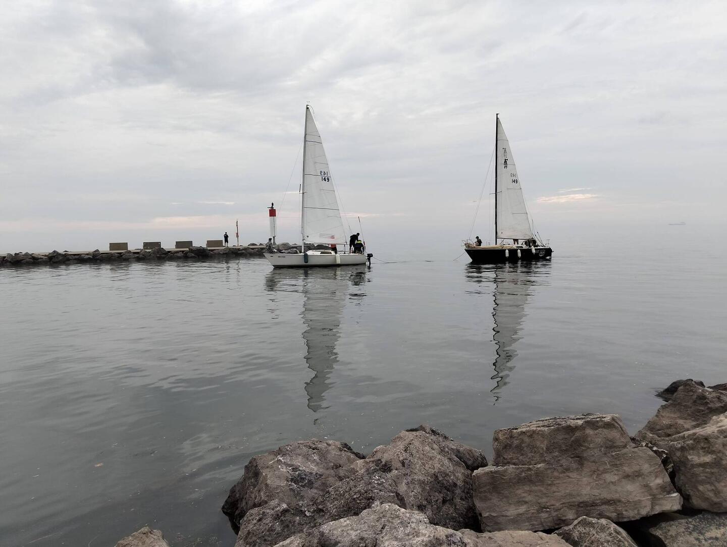 Two yacht race competitors return to Dalhousie Harbour in non-race conditions