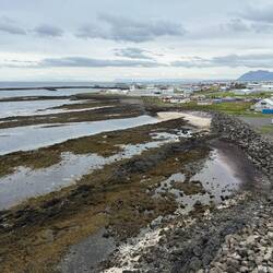 Shoreline near Akranes Lighthouse