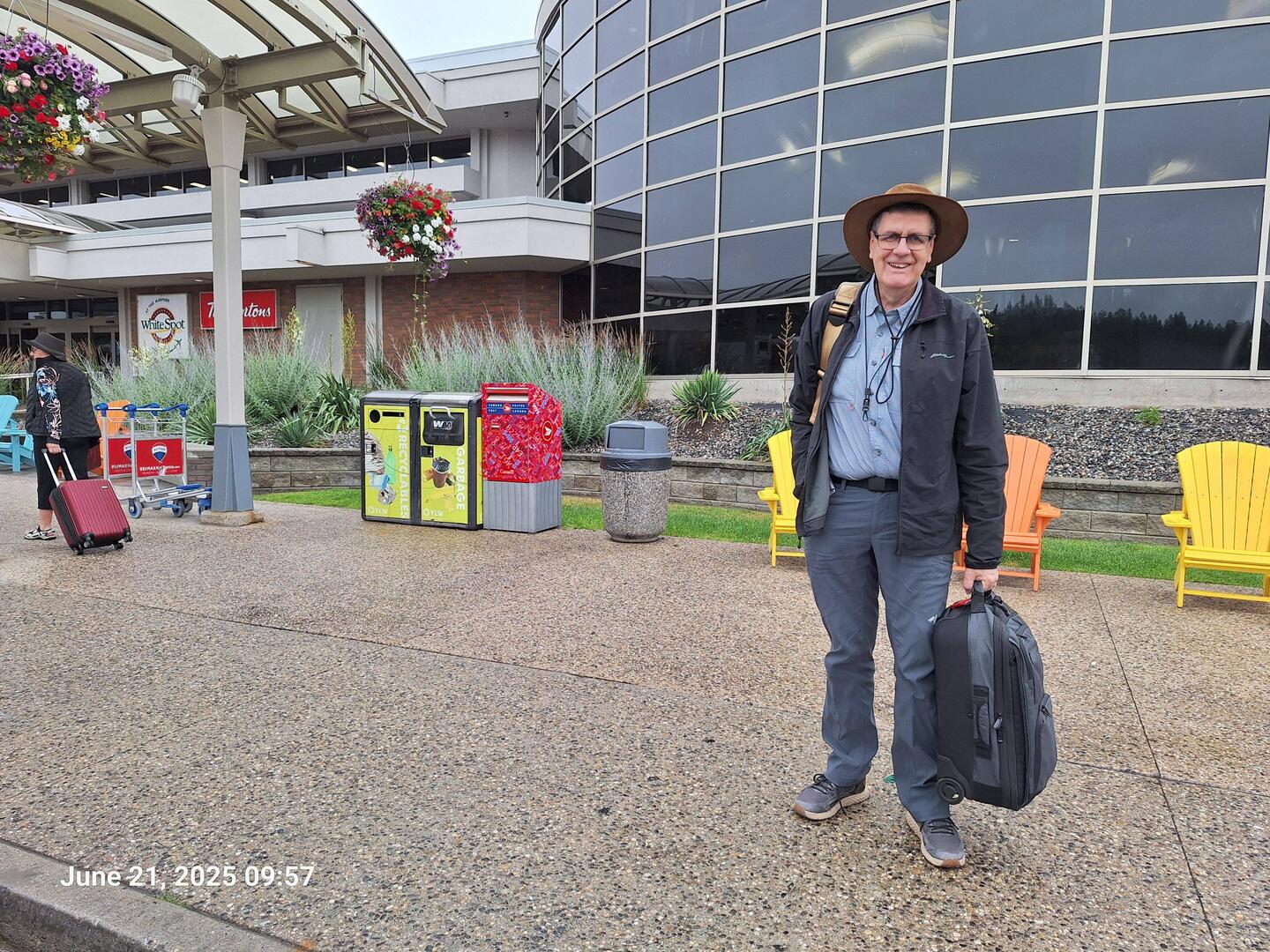 At Kelowna airport ready to go