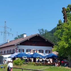 Das Café Ludlmühle lädt zur Pause ein.