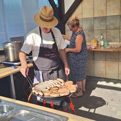 Saumagen und Grillwurst sind in guten Händen bei Hanno dem Küchenteufel