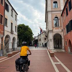 Mestre und Marghera ( auch als die hässlichen Geschwister Venedigs bekannt).