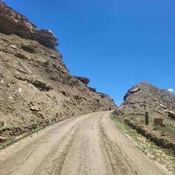 Stetig geht es aus der Trockenheit den Berg hoch...