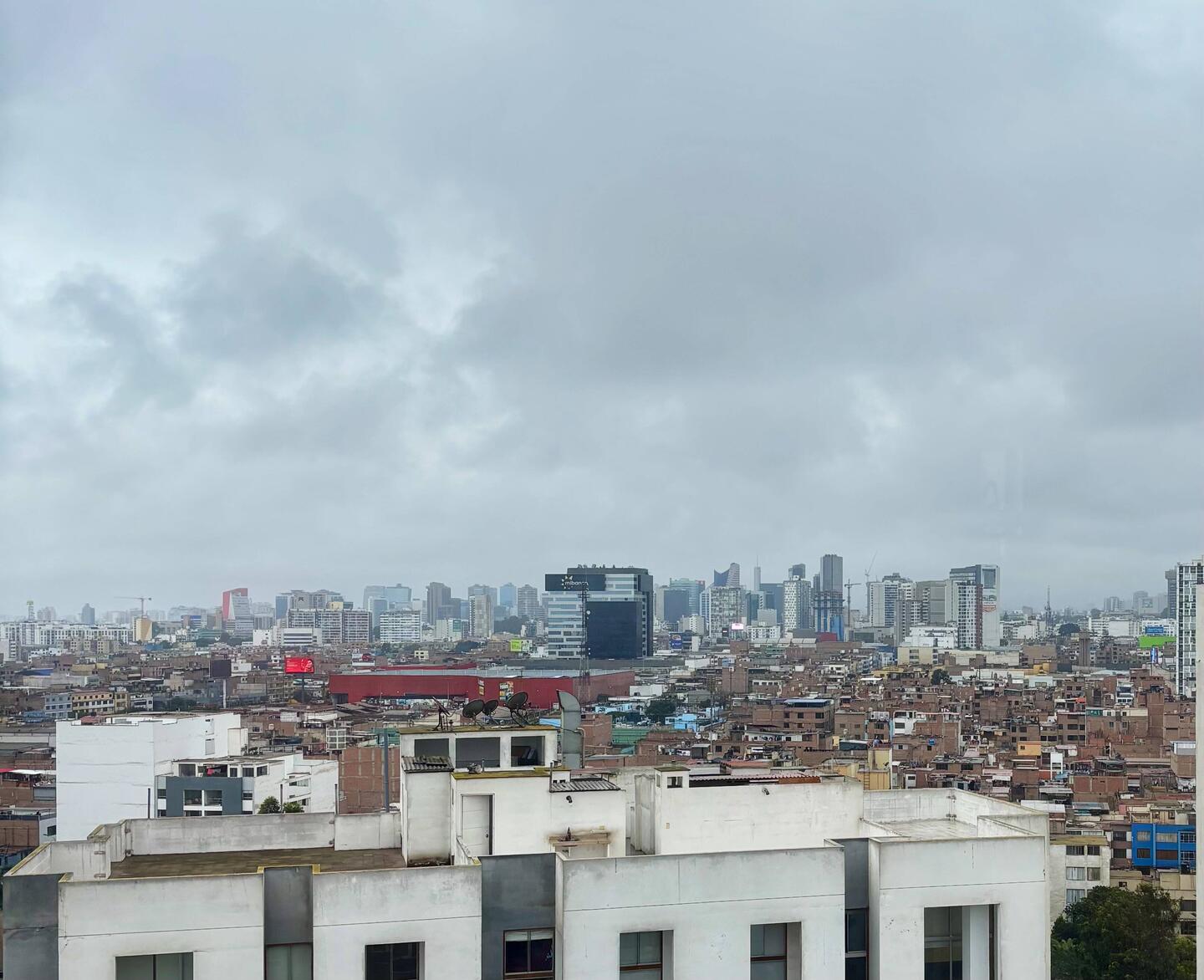Winter im Lima Sicht aus dem 16. Stockwerk