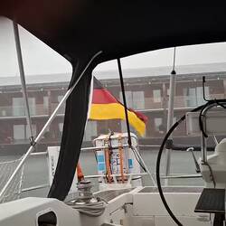 Gut dass wir im Hafen sind🫣