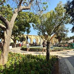 Obere Barrakka Gärten