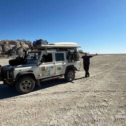 Geschafft! Kubu Island! Der Landy ist innen eine Wanderdüne.