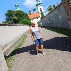 eine Wanderung, hoch zum Kloster ...