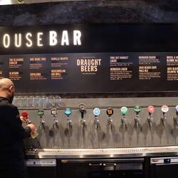 ...als sich durch die lokalen Bierspezialitäten...