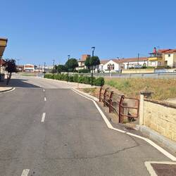 Entrance to Villadangos del Páramo