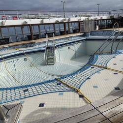 Pool emptied because of the rough seas