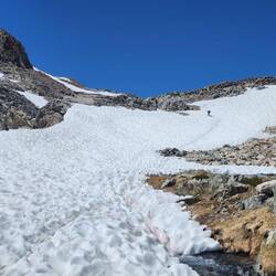 Snowy approach to Muir pass