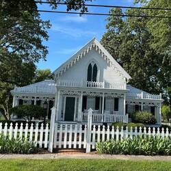 House on Kelley's Island