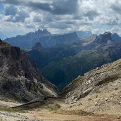 Hiking down Mount Lagazuoi