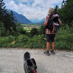 ....mit Blick auf das Zugspitzmassiv.