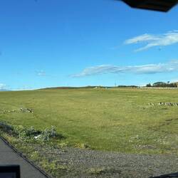 so stell ich mir die Mongolei vor. Endlose grüne Hügel.