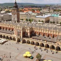die Tuchhalle von oben