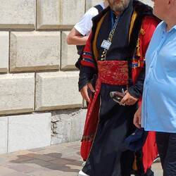 ein Teiseführer, der es bei 30 Grad gerne warm hatte