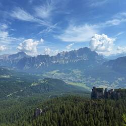 An early view as we started the hike