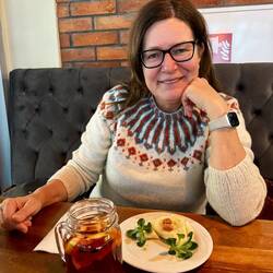 Zur Stärkung polnische Spezialität: russische Pierogi (mit Quark) , danach Gulasch mit Klößen