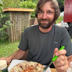 Wuschelkopf mit Pfannenpizza