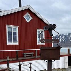 Der Bergbau , weswegen der Ort überhaupt gegründet wurde, ist noch vielerorts sichtbar.