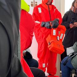 Zuerst die Sicherheitseinweisung🤭